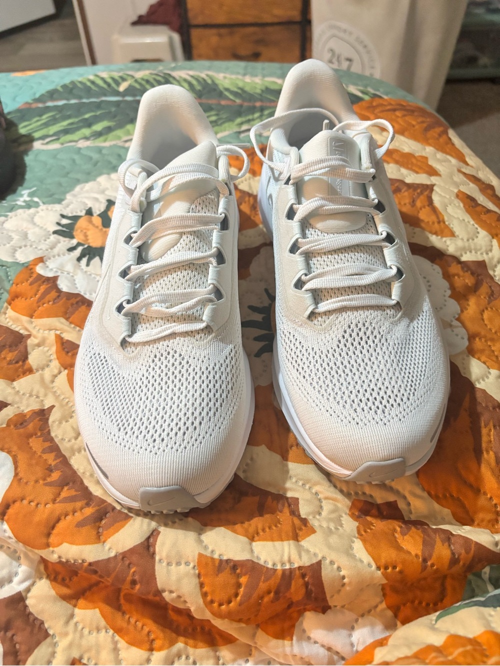 Nike Women's White Breathable Knit Running Sneakers